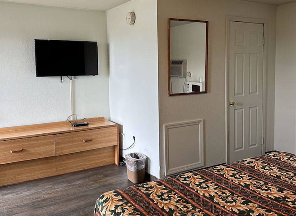 Top hotel rooms in Aurora, Indiana